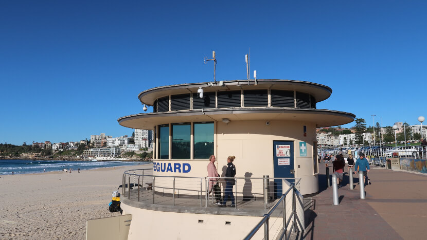 Bondi beach lifeguard tower